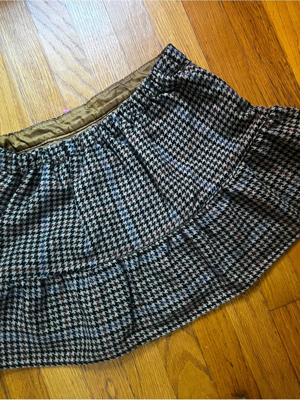 J.Crew Mercantile wool Classic Houndstooth Ruffle Mini Skirt - Black & White